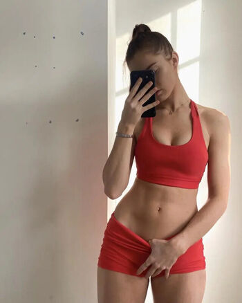 Full leaked Hollieholls page private onlyfans photo