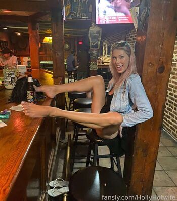 Full leaked Holly hotwife page private onlyfans photo