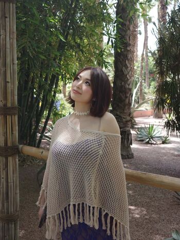 Full leaked Holly shu private onlyfans photo