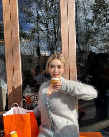 holly_shu_