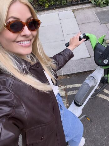 Full leaked Holly willoughby private onlyfans photo