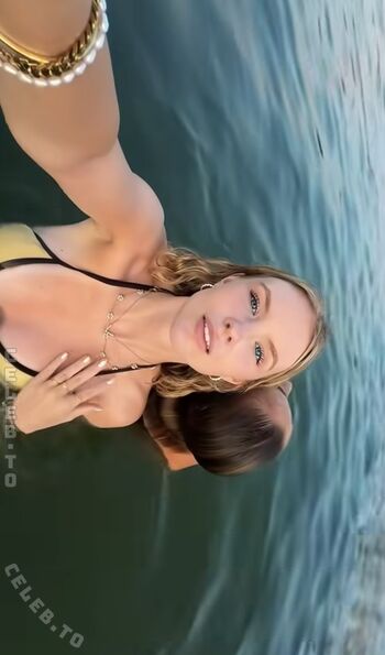 Full leaked Honey hannii private onlyfans photo