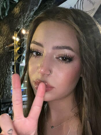 Full leaked Honeybunny private onlyfans photo