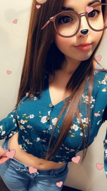 Full leaked Honeydewfawn private onlyfans photo