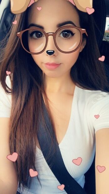 Full leaked Honeydewfawn private onlyfans photo
