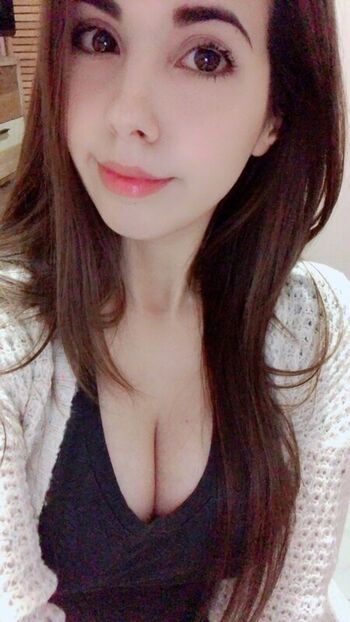 Full leaked Honeydewfawn private onlyfans photo
