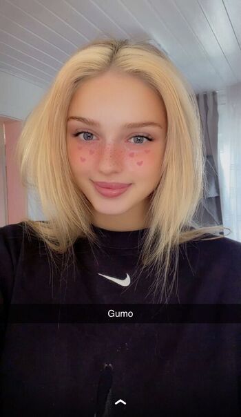 Full leaked Honeypuu private onlyfans photo