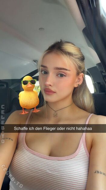 Full leaked Honeypuu private onlyfans photo