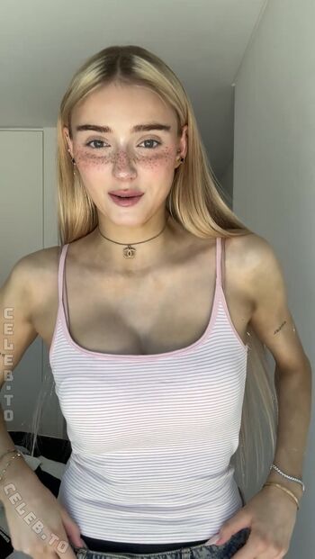 Full leaked Honeypuu page private onlyfans photo