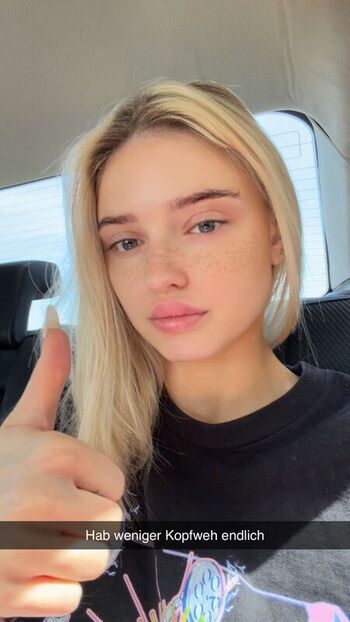 Full leaked Honeypuu private onlyfans photo