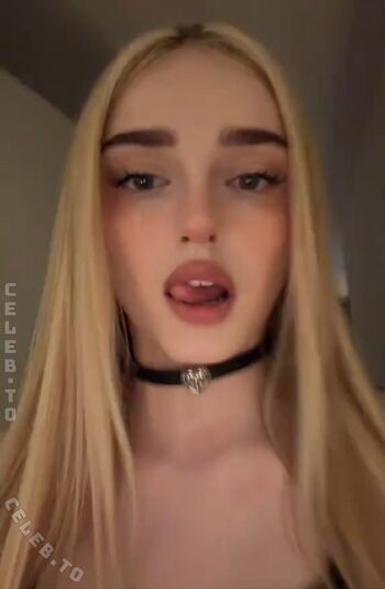 Full leaked Honeypuu page private onlyfans photo