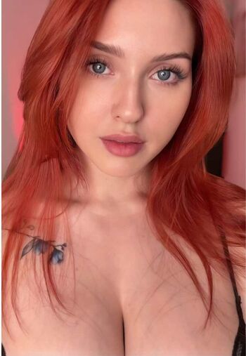 Full leaked Honeysashaxx page private onlyfans photo