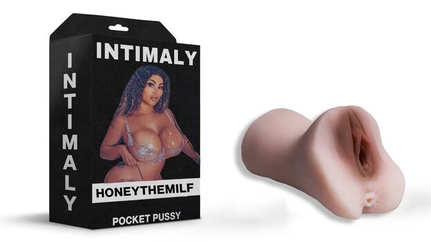 Full leaked Honeythemilf private onlyfans photo