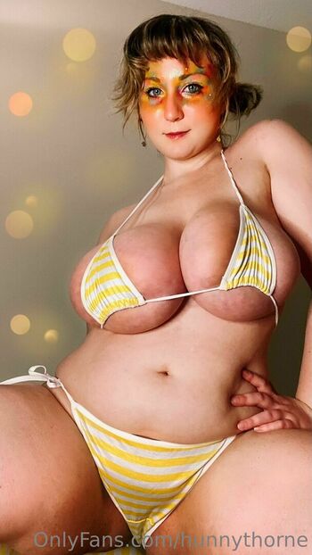 Full leaked Honeythorne private onlyfans photo