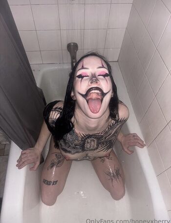 Full leaked Honeyxberry private onlyfans photo