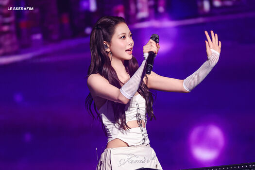 Hong Eunchae 홍은채