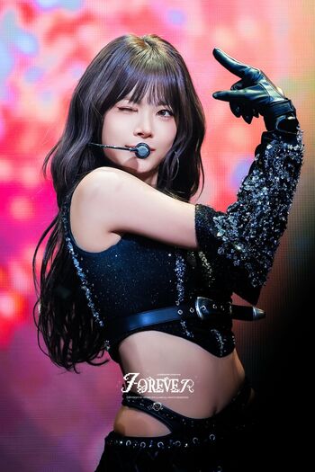 Hong Eunchae 홍은채