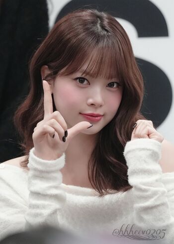 Hong Eunchae 홍은채 | LESSERAFIM