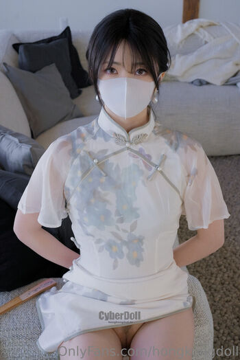 HongKongDoll