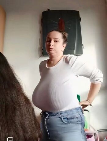 Full leaked Honorine   page private onlyfans photo