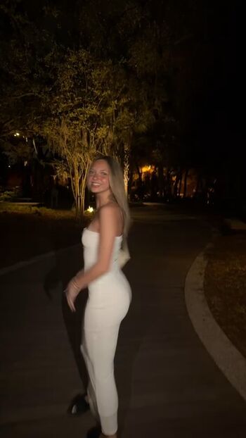 Full leaked Hope adams private onlyfans photo