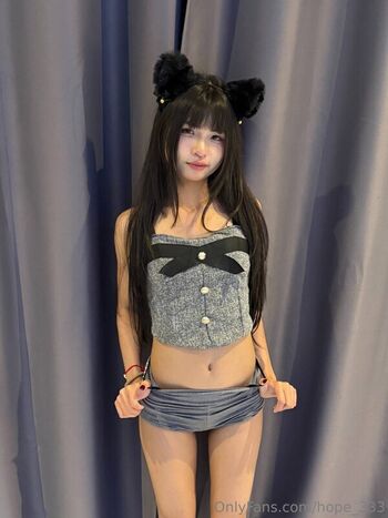 Full leaked Emily bloom / private onlyfans photo