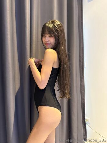 Full leaked Floersch/ private onlyfans photo