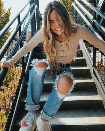 Full leaked Hopie schlenker page private onlyfans photo