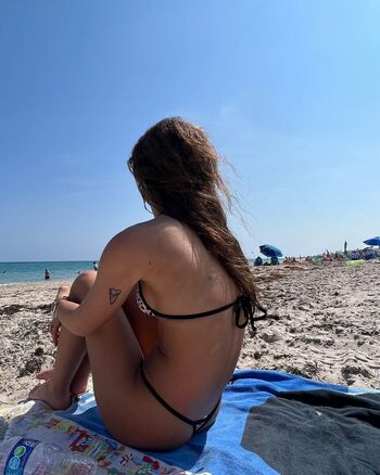 Full leaked Hopie schlenker private onlyfans photo