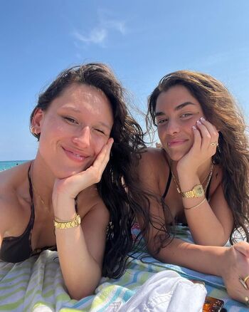 Full leaked Hopie schlenker private onlyfans photo