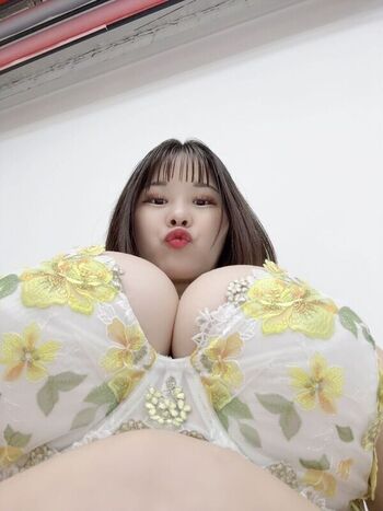 Full leaked Hoshino ume page private onlyfans photo