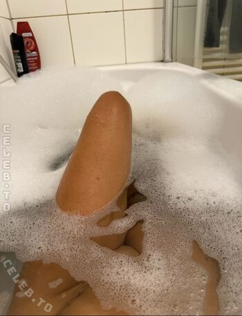 Full leaked Hot craxy private onlyfans photo
