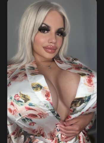 Full leaked Hotgirlchloe private onlyfans photo