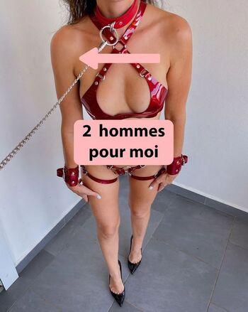 Full leaked Hotwife private onlyfans photo