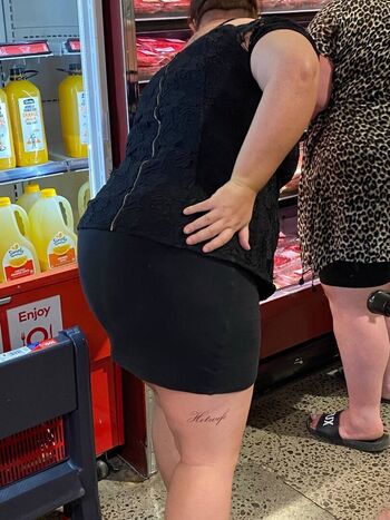 HOTWIFE_Joanna