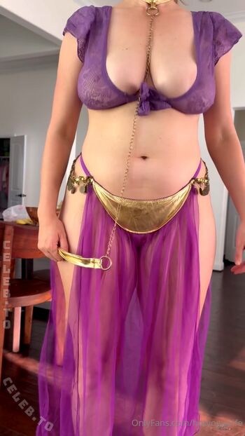 HotYogaWife