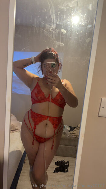 Full leaked Hourglasshoney private onlyfans photo