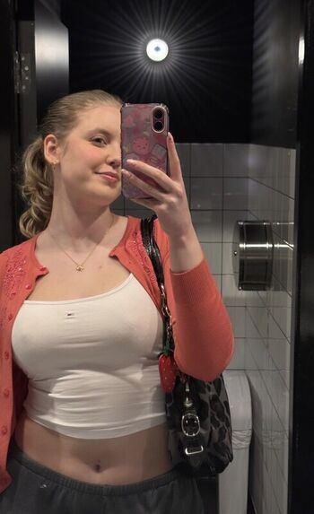 Full leaked Hoxieloxie page private onlyfans photo