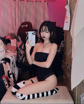 Full leaked Hsimingg private onlyfans photo