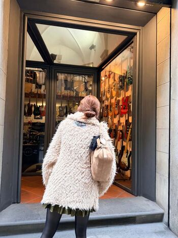 Full leaked Huh yunjin page private onlyfans photo