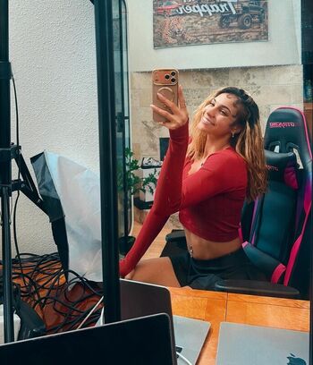 Full leaked Hustle goddess private onlyfans photo