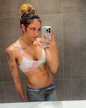 Full leaked Hustle goddess private onlyfans photo