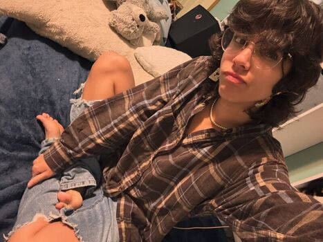 Full leaked Iovezombies private onlyfans photo