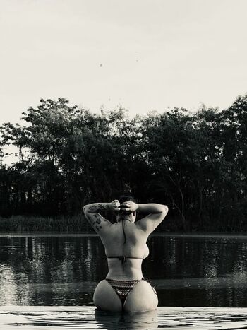 Full leaked Iamchihuchakbo page private onlyfans photo