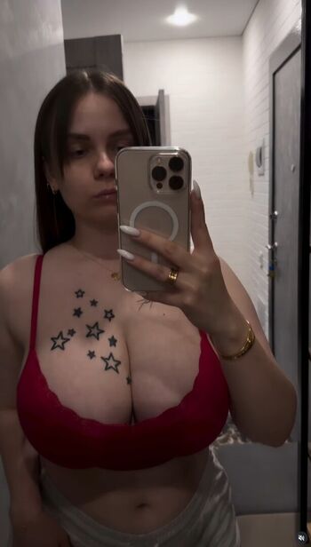 Full leaked Iamlilirii private onlyfans photo