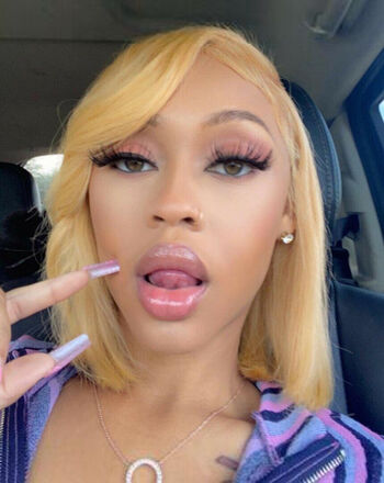 Full leaked Iamqueen private onlyfans photo