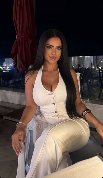 Full leaked Ibtisam page private onlyfans photo