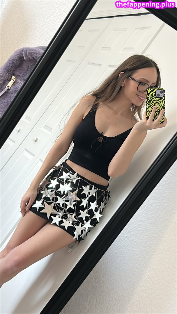 https: / iiiZwerg Foto OnlyFans Nuda #21