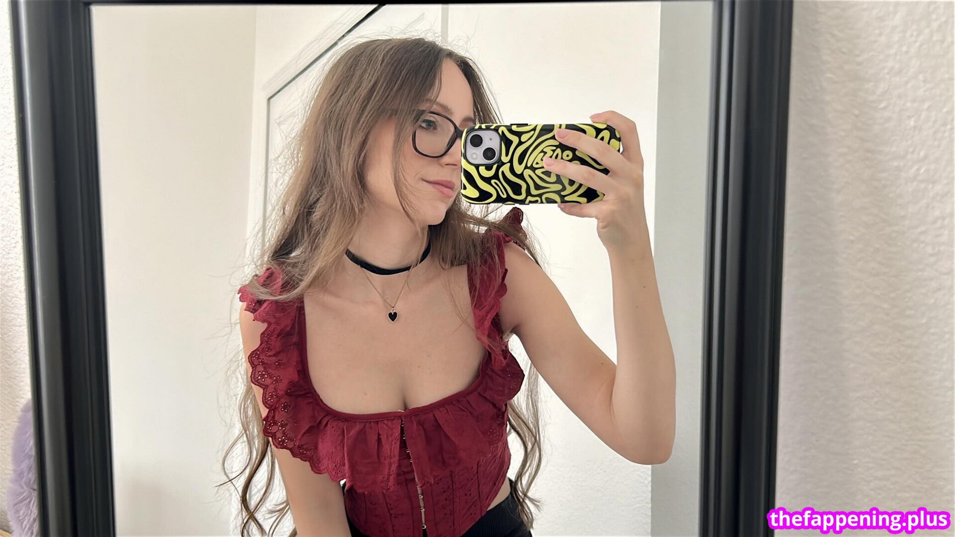 https: / iiiZwerg Foto OnlyFans Nuda #59