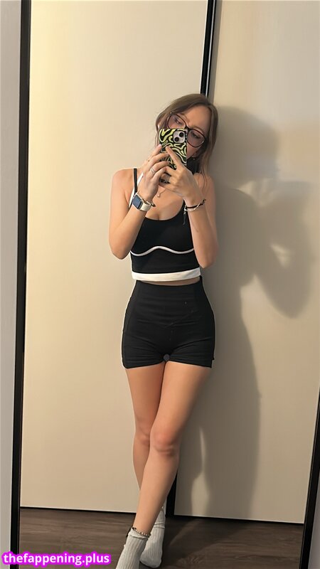 https: / iiiZwerg Meztelen OnlyFans Fotó #102